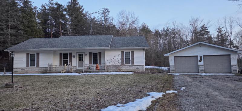 Rental 203232 Main Image