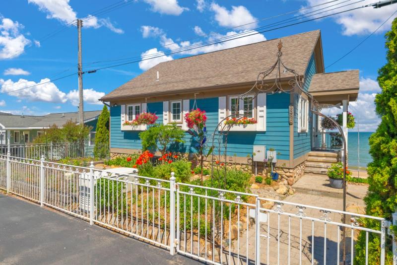 Rental 203889 Main Image