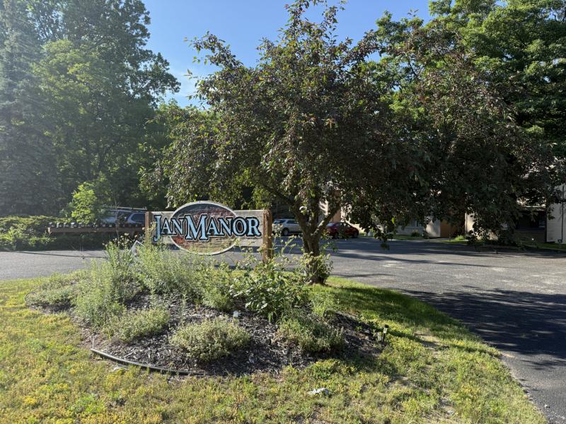 Rental 204217 Main Image