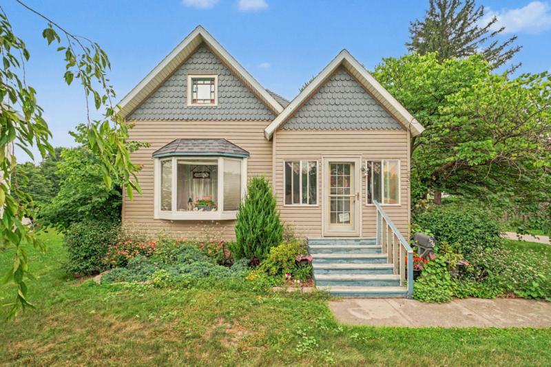 Rental 204268 Main Image