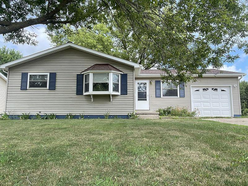 Rental 201996 Main Image