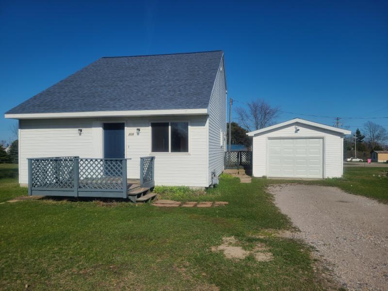 Rental 203432 Main Image