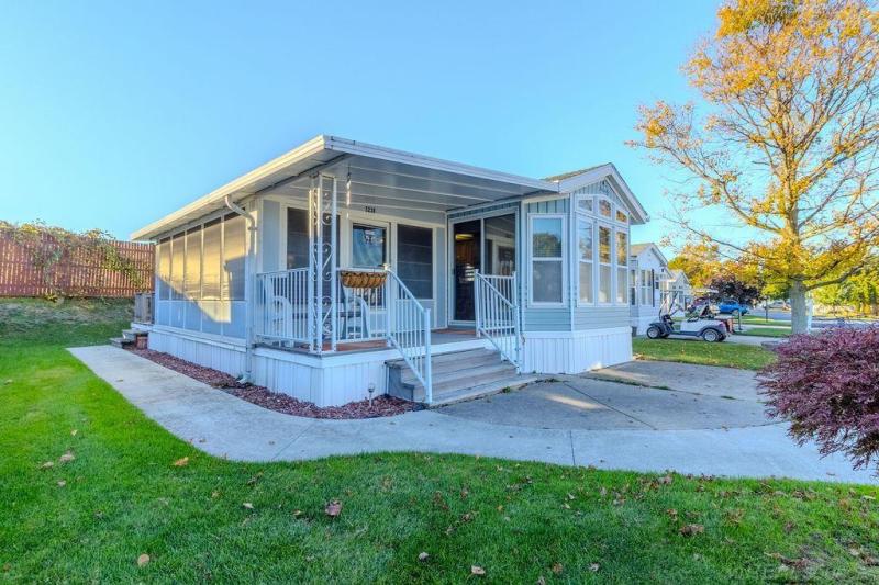 Rental 204984 Main Image